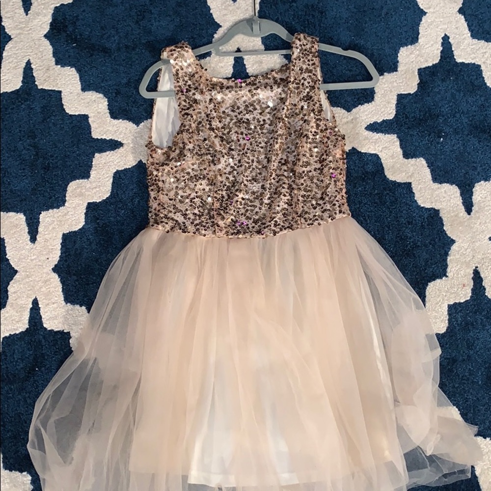 Formal/semi-formal gold sparkle dress